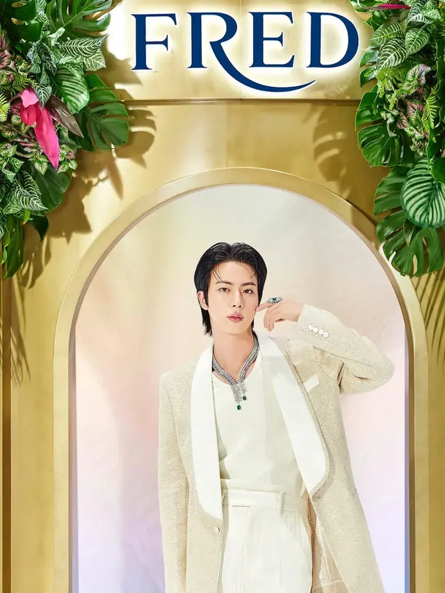 Jin BTS jadi brand ambassador Fred
