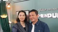 Poto Gading Marten bersama dengan Niken Anjani, lawan mainnya di series Menduda. (Dok. Liputan6).