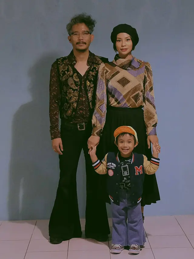 [Bintang] Shareefa Danish dan Keluarga