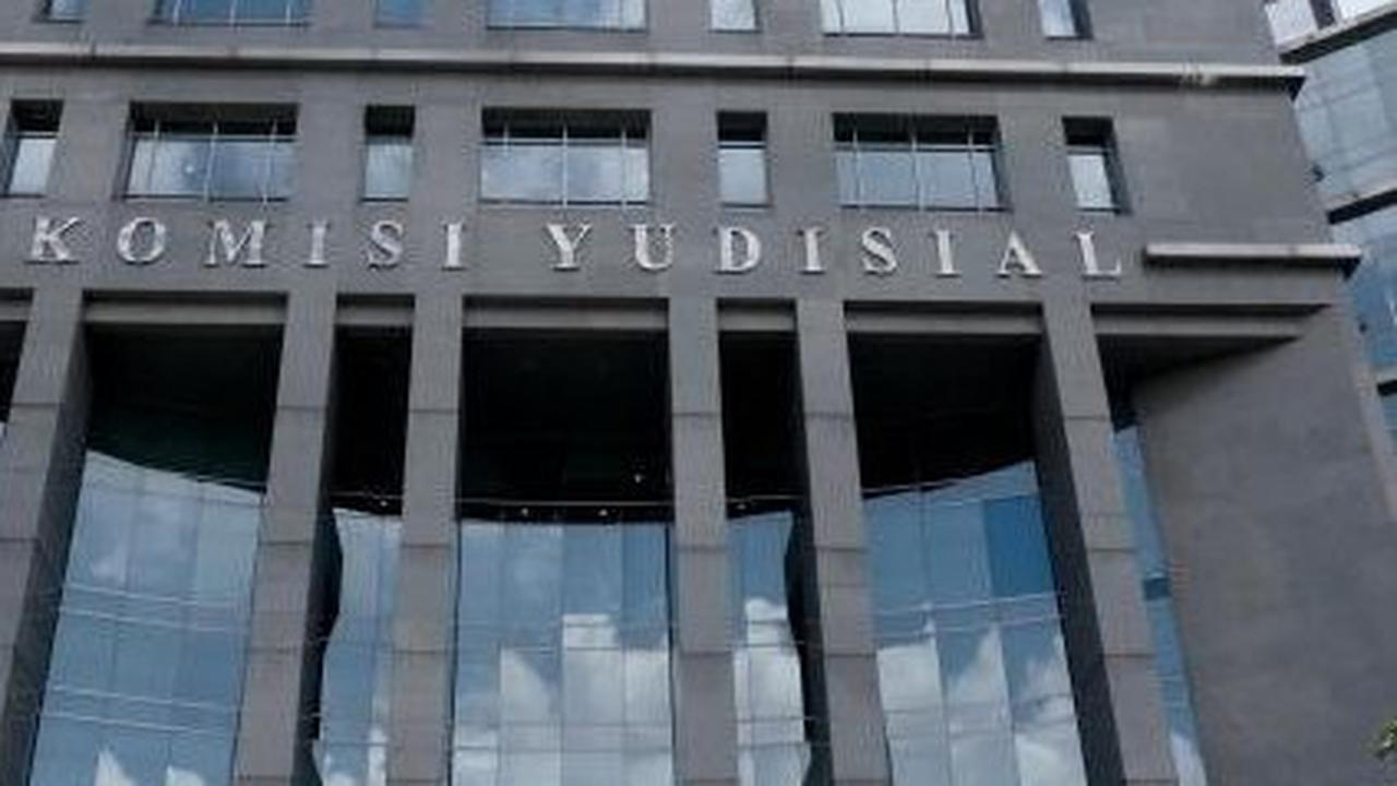 KY Pecat Hakim yang Vonis Bebas Ronald Tannur