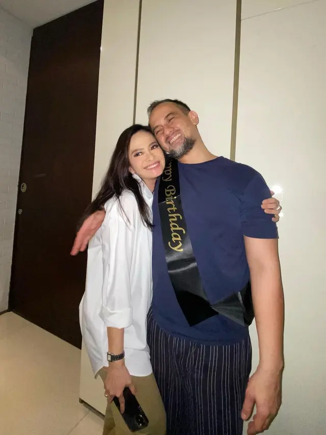Ersa Mayori dan Otto Djauhari