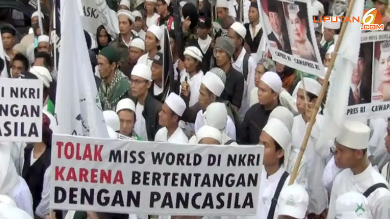 fpi-nyatakan-perang-130907a.jpg