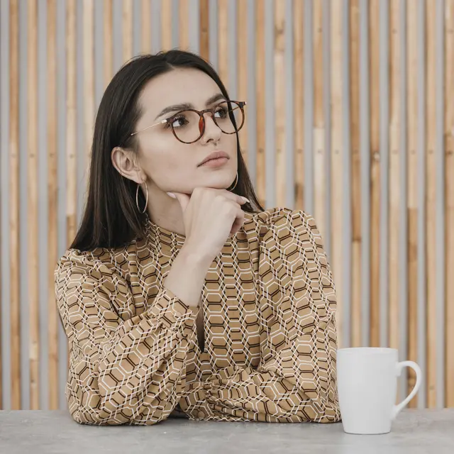 6 Zodiak yang sering overthinking soal kesehatan