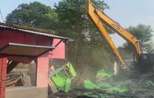 Puluhan Warung Remang-Remang Berkedok Kafe di Bekasi Dibongkar, Ribuan Bangli Tunggu Giliran