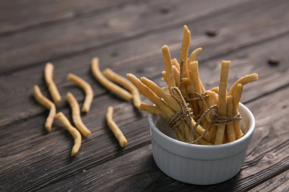 kue bawang