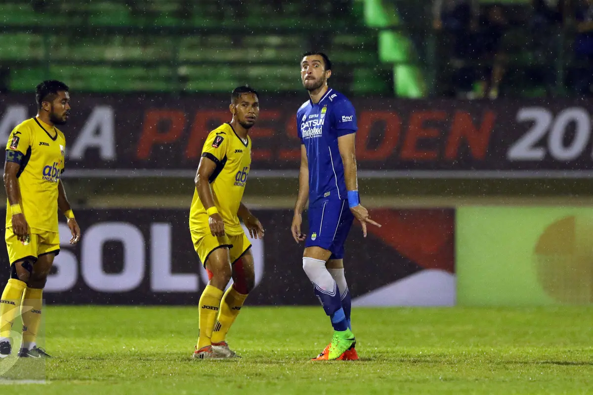 20170225-Bungkam Mitra Kukar, Persib Melenggang ke Semifinal Piala Presiden 2017-Solo