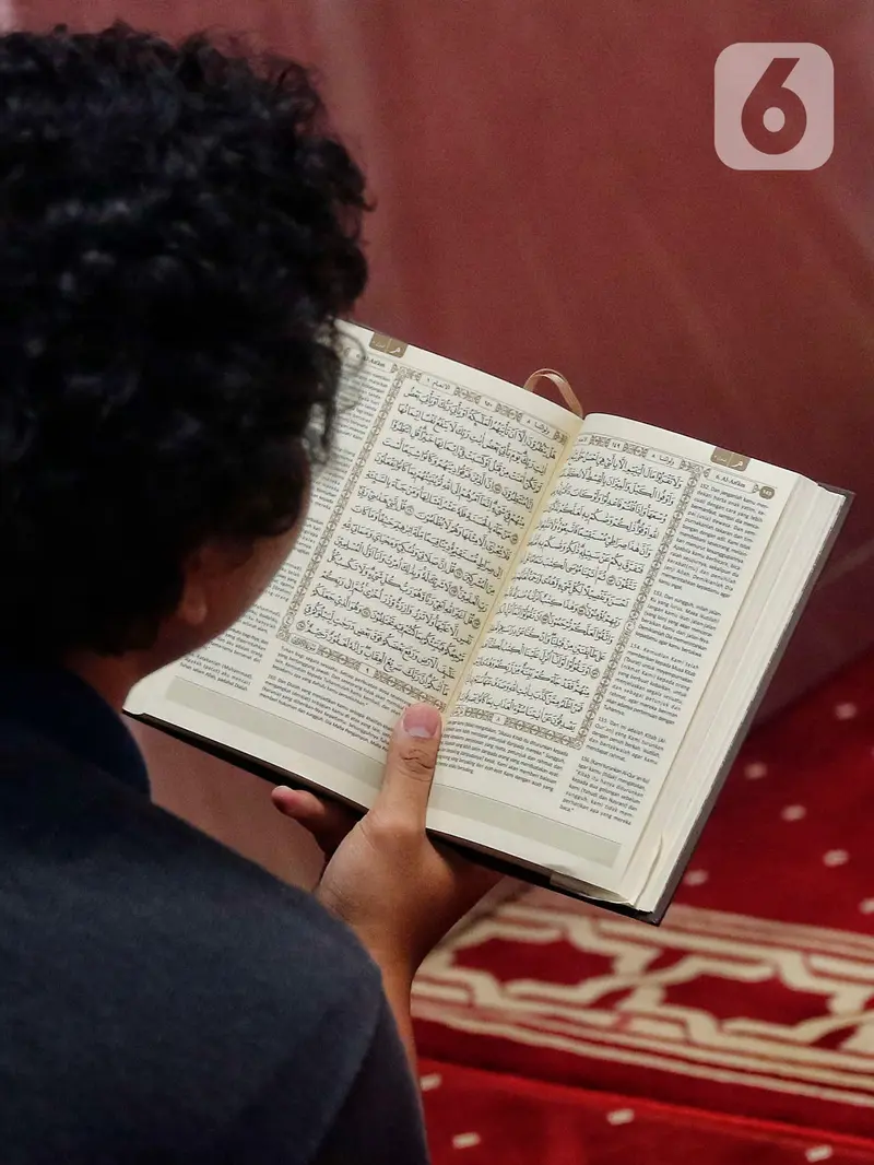 Meningkatkan Pahala di Bulan Puasa dengan Membaca Al Quran