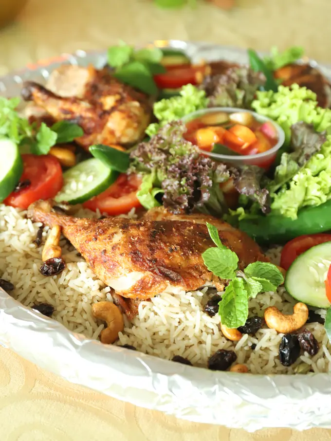 Menyambut Ramadan Bersama Keluarga dengan Sajian Nasi Kebuli Porsi Besar