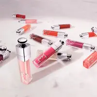 Infusi inovasi untuk menambah keunggulan optimal dari Dior Lip Maximizer.