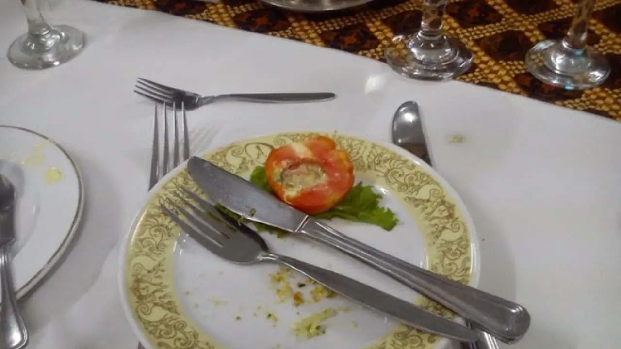 9 Hal yang Tak Boleh Dilakukan Setelah Makan Siang