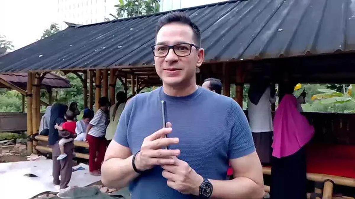 10 Artis Bule yang Akhirnya Jadi Warga Negara Indonesia, Terbaru Vincent Verhag