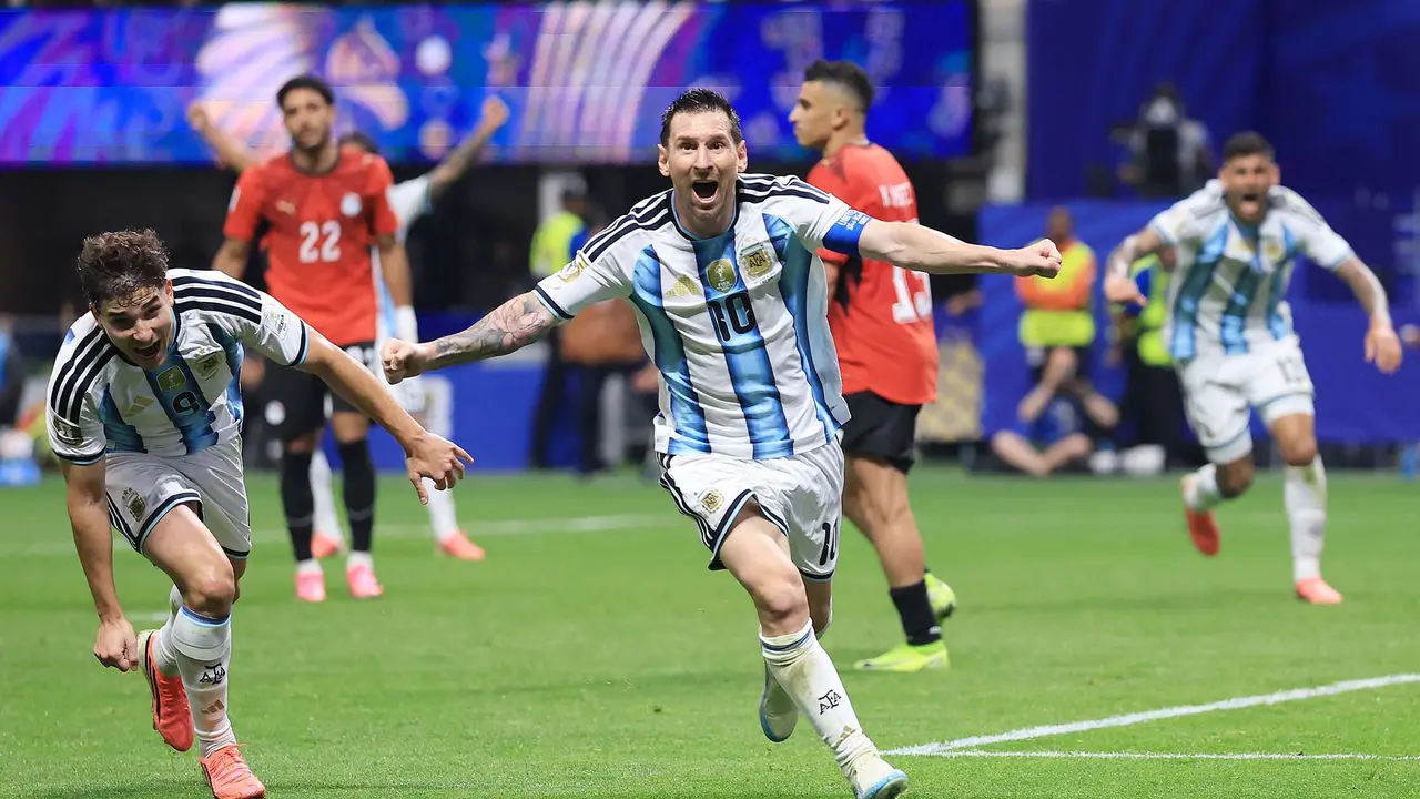 Argentina Menang Dramatis Setelah Tertinggal Dua Gol