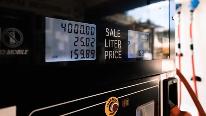 Ilustrasi SPBU atau BBM. Foto: Unsplash/@rockstaar_