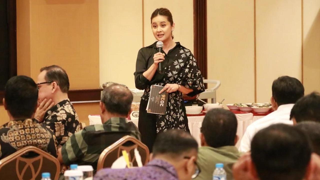 Menteri Hukum Supratman Andi Agtas bersama para pemred