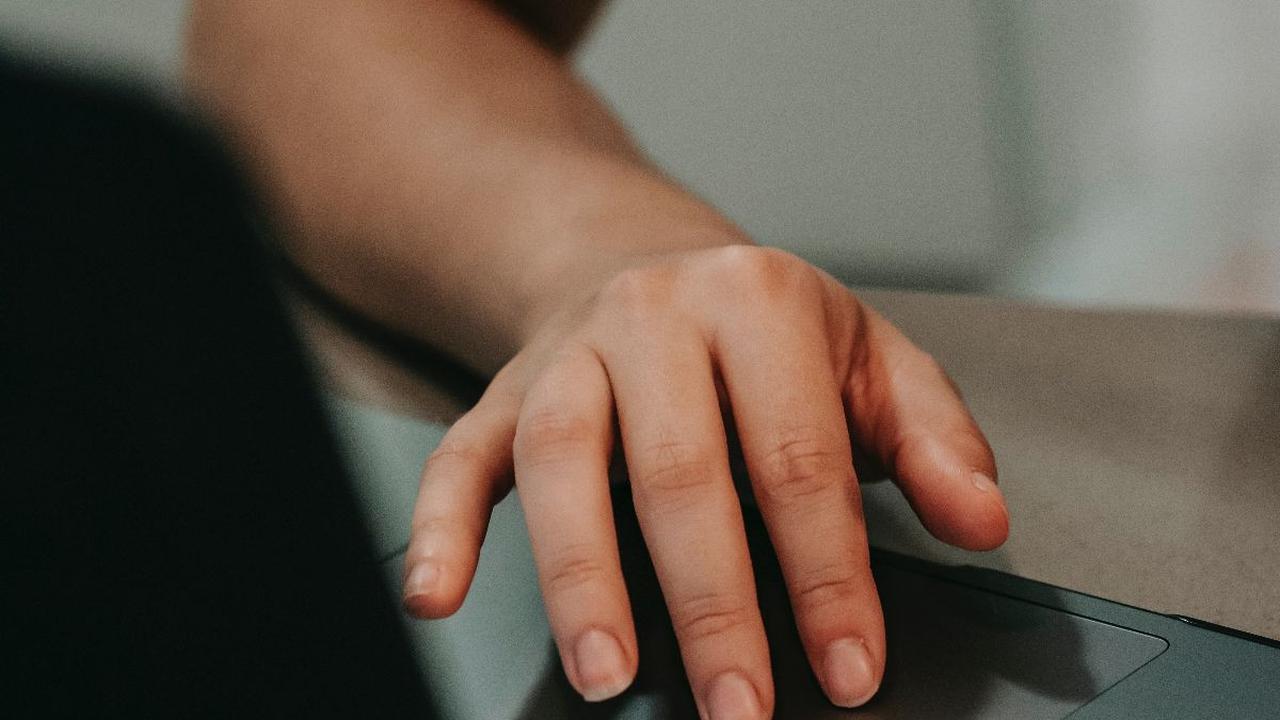 "Saya Kecanduan Nonton Porno, Saya Ingin Berhenti Tapi Tidak Bisa"