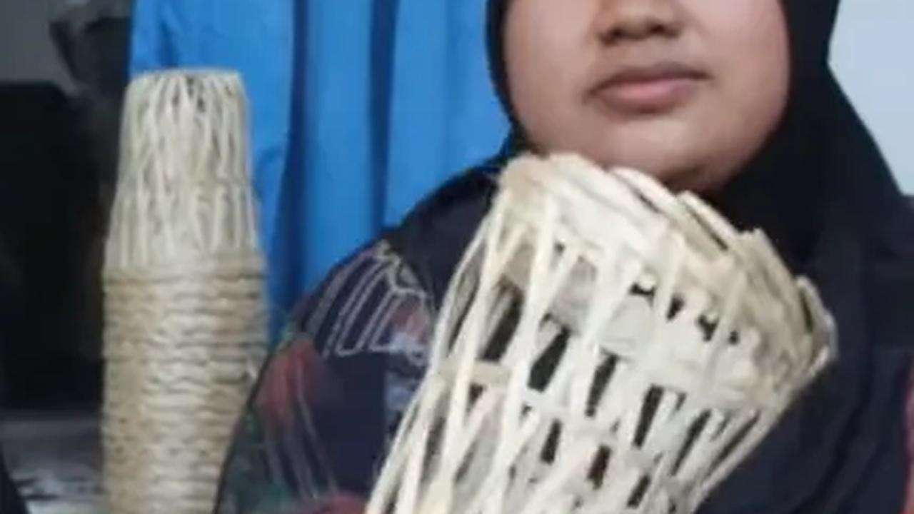 Bongsang atau wadah dari anyaman bambu.
