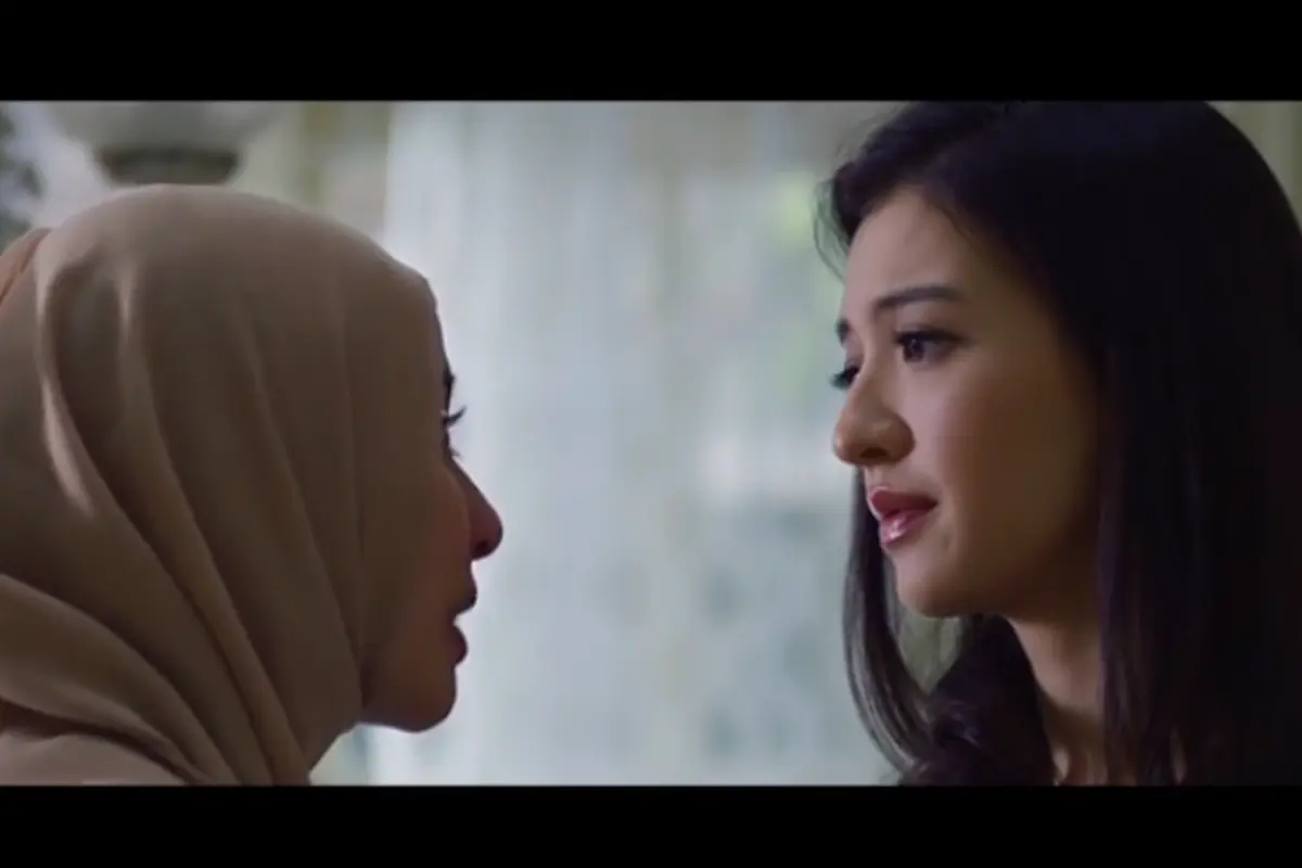 Laudya Cynthia Bella dan Raline Shah