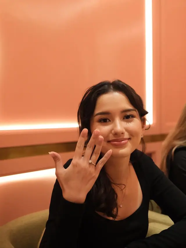 Sarah Menzel. (Foto: Dok. Instagram @azriel_hermansyah)