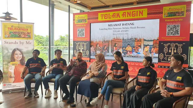 Sido Muncul Angkat Pariwisata Sumba Timur Lewat Iklan Tolak Angin
