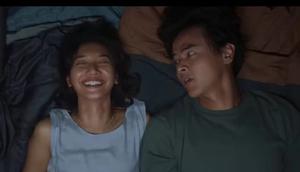 Sore, film romantis bertema perjalanan waktu, telah ditonton 2 juta orang di hari ke-17 sejak perilisannya.