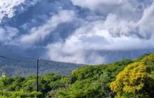 Gunung Lewotobi di Flores Timur Erupsi, Warga Was-was Sambut Natal