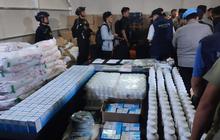 Polisi Gerebek Pabrik Obat Keras di Bandung, Produksi 8 Juta Butir Sehari