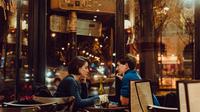Ilustrasi pasangan romantis. Sumber foto: unsplash.com/Huy Phan.