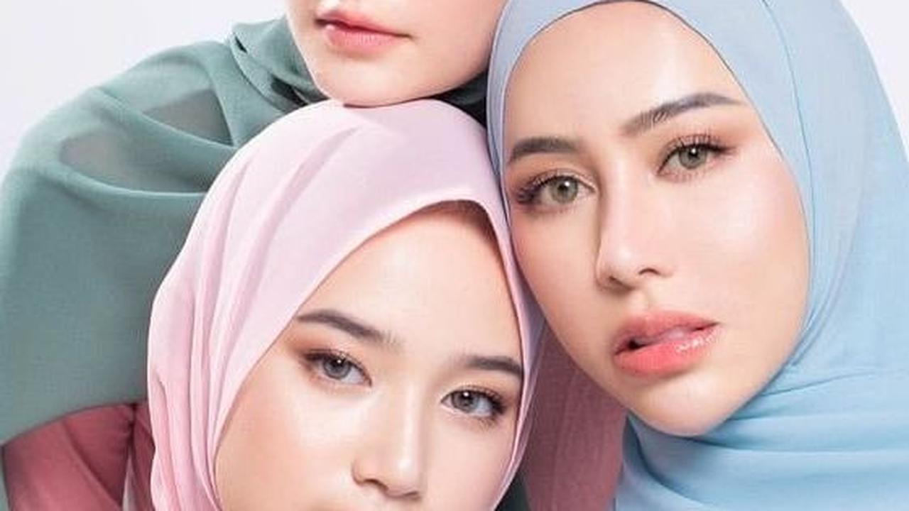 Hijab Instan Segi Empat yang Lagi Ngetrend dan Banyak Diminati