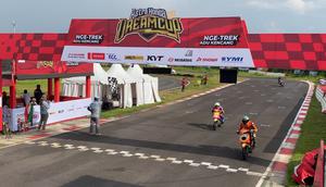 Astra Honda Dream Cup (AHDC) 2026 di Sirkuit Bukit Peusar, Tasikmalaya, Jawa Barat, yang digelar pada 23-24 Mei 2026. (Bola.com/Benediktus Gerendo Pradigdo)