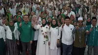 Istri Calon Wakil Presiden Muhaimin Iskandar, Rustini Murtadho saat berada di Karawang, Sabtu 18 November 2023. (Ist)