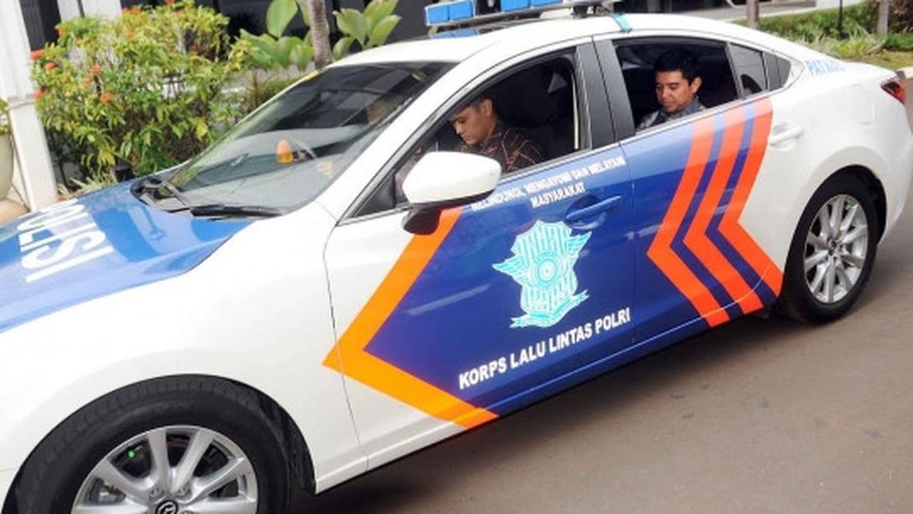 Ini mobil dinas Menteri Yuddy Chrisnandi