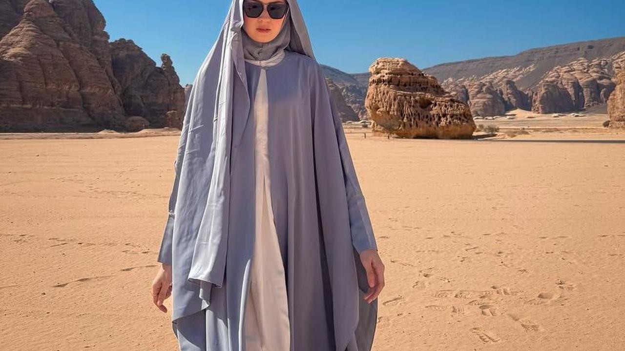 Potret Kimberly Ryder Ungkap Alasan Gagal Berangkat Haji Tahun Ini