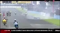 Saat sedang selebrasi, Fadli diseruduk pembalap Thailand.