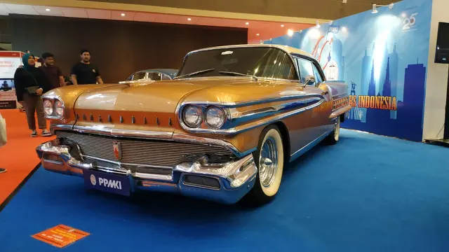 Ini Deretan Mobil Unik dan Klasik di IIMS 2019 (Arief A / Liputan6.com)