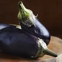 Untuk rasa mungkin tidak seenak tumis terong, tapi kalau soal manfaat, hmmm, jangan tanya. Ini manfaat infused water terong untuk kesehatan. (Foto: precisionnutrition.com)