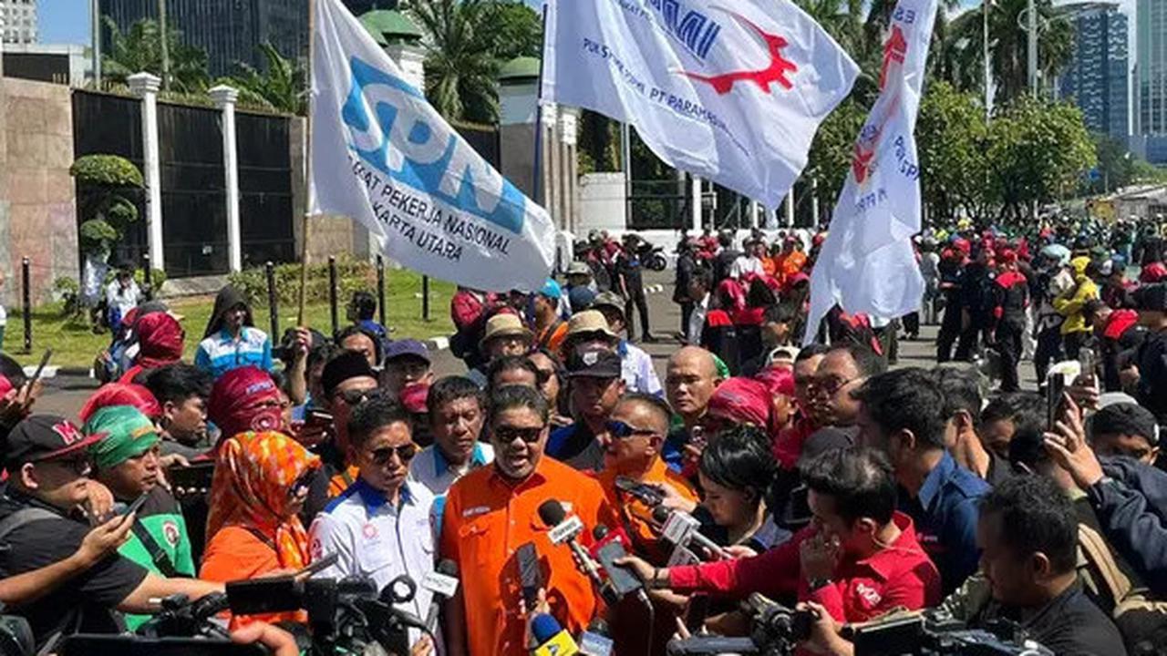 Apakah Demo akan Dilanjutkan Hari Ini? Berikut Penjelasan Para Buruh