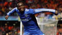 Michael Essien pernah sukses di Chelsea di bawah Jose Mourinho (AFP Photo)