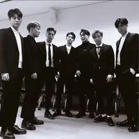 iKON (Foto: Instagram/withikonic)