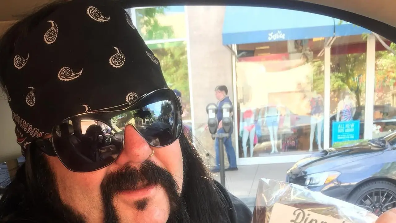 Vinnie Paul (Instagram/ vinniepaul3)