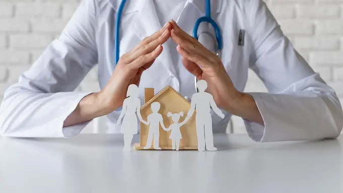Ilustrasi asuransi kesehatan/freepik.com/EyeEm