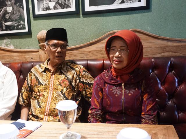 Kakek Jokowi Juru Kunci Makam Leluhur Ibu Tien Soeharto Regional Liputan6 Com