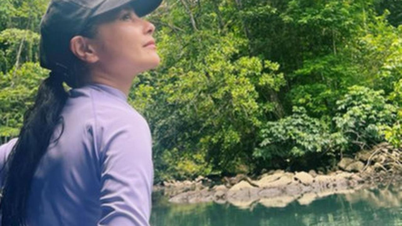 Potret Prilly Latuconsina ke Kaimana di Papua Barat, Jelajahi Salah Satu Hutan Mangrove Terbesar di Dunia