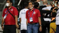 COO Bhayangkara  FC, Sumardji setelah cekcok dengan pelatih Persib Bandung, Robert Alberts pada pekan ketujuh BRI Liga 1 di Stadion dr. H. Moch. Soebroto, Magelang, Sabtu (16/10/2021). (Bola.com/Bagaskara Lazuardi).