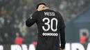 Lionel Messi - Ketajaman La Pulga di Liga Prancis seakan luntur. Sejauh ini sang megabintang baru mampu mencetak sebiji gol yakni saat melawan Nantes. Padahal saat di Barcelona, Messi adalah predator yang mampu mencetak puluhan gol dalam semusim. (AP/Michel Euler)