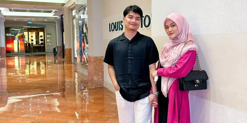 Sudah Mulai Terlihat, Ini Potret Henny Rahman Istri Alvin Faiz Pamer Baby Bump