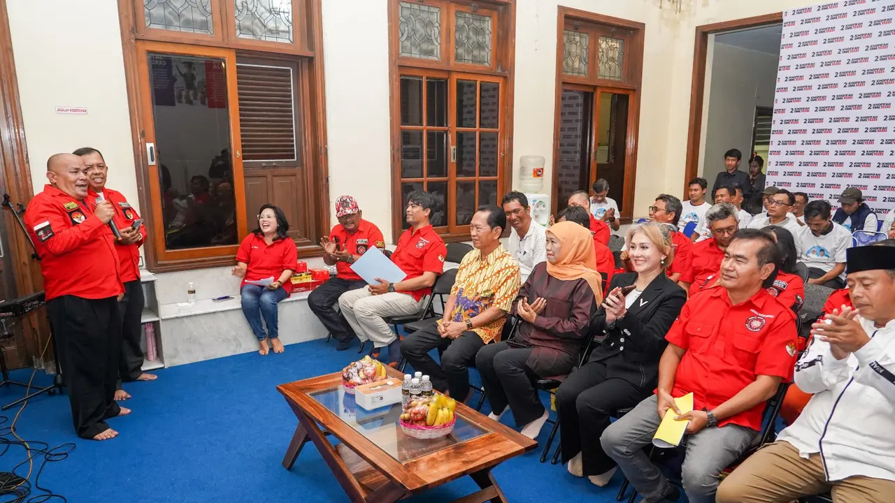 Pemuda Batak Bersatu (PBB) Jawa Timur memberikan dukungan kepada paslon nomor urut 2 Khofifah Indar Parawansa-Emil Elestianto Dardak di Pilgub Jatim 2024 (Istimewa)