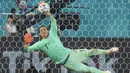 Di lelevel Timnas, Yann Sommer selalu dibawa Swiss ke sejumlah turnamen besar seperti Piala Dunia 2014, Euro 2016, Piala Dunia 2018, dan kini Euro 2020. (AP/Vadim Ghirda, Pool)