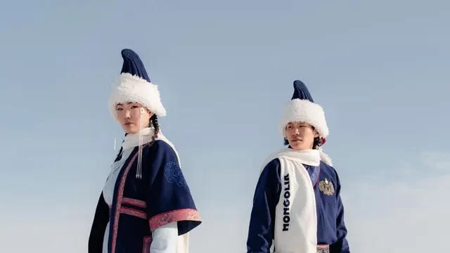 Deretan Kostum Defile Terbaik di Pembukaan Winter Olympics 2026, Dirancang Ralph Lauren hingga Emporio Armani