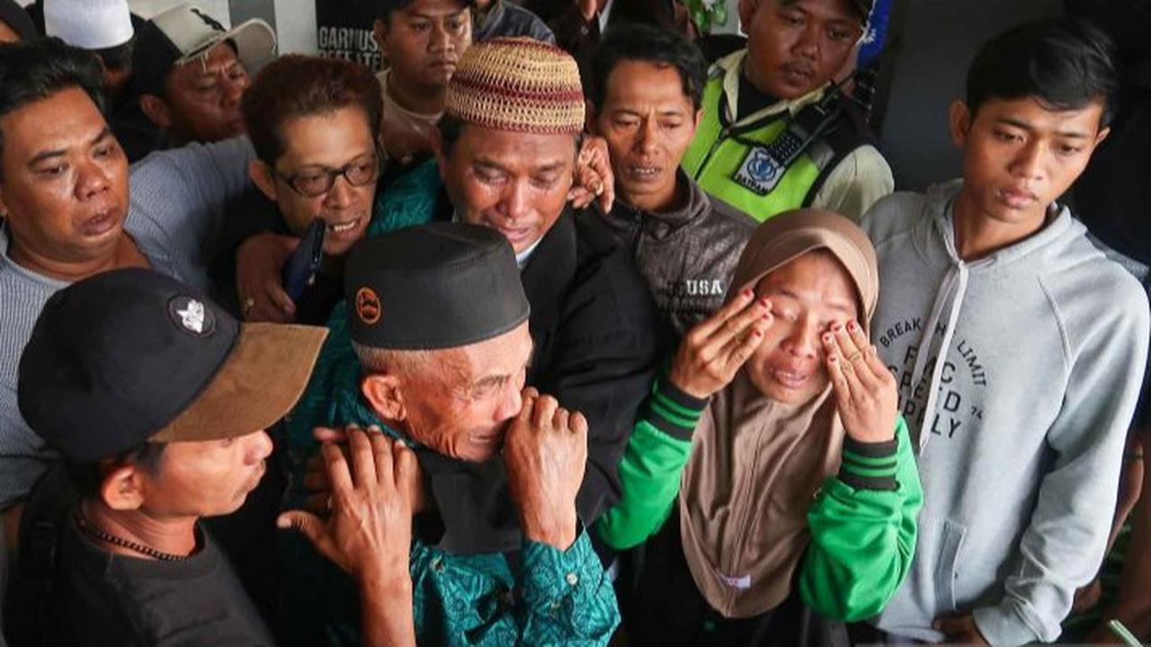 Percakapan Terakhir Suami Korban Tragedi KMP Tunu Pratama Jaya Tenggelam di Selat Bali