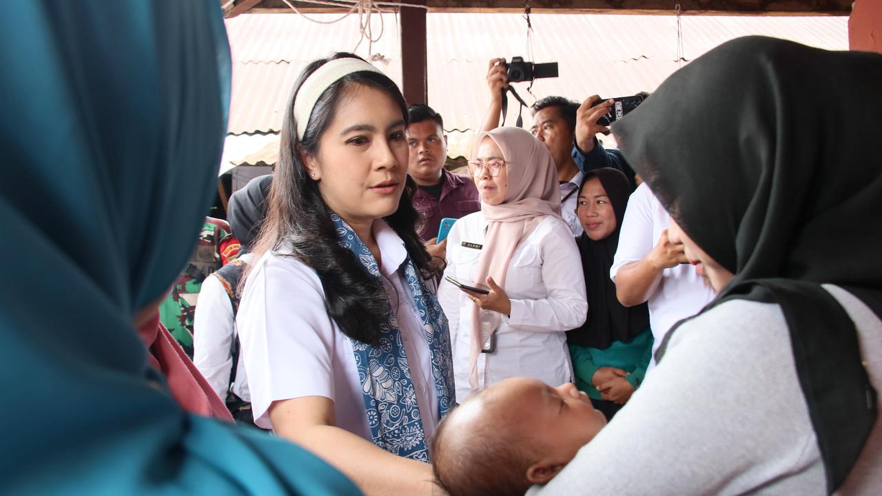Wamen Isyana di Jambi
